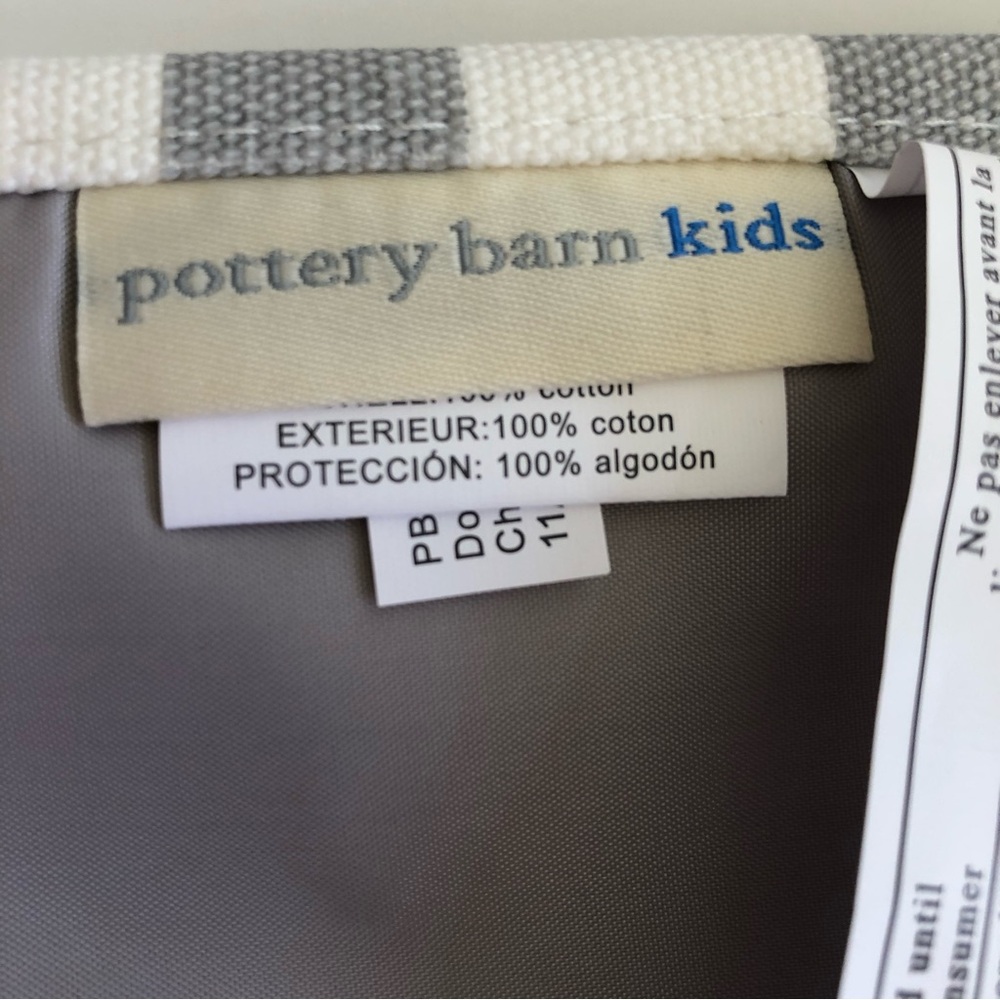 NWOT Pottery Barn Diaper Bag W/Changing Pad - Picture 15 of 16